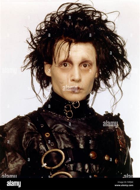 Johnny Depp / Edward Scissorhands / 1990 directed by Tim Burton ...