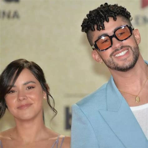 Bad Bunny Y Gabriela Berlingeri Esta Es Su Historia De Amor