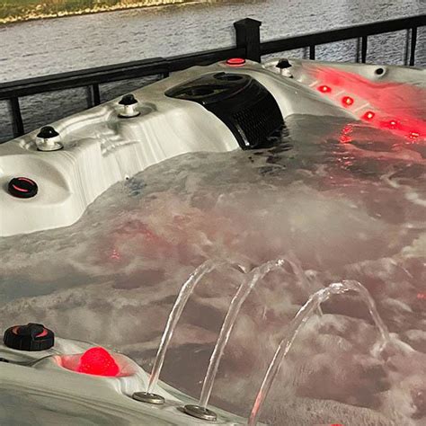 Carmel Hot Tub By Catalina