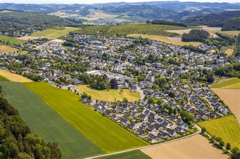 Eslohe Sauerland Von Oben Stadtrand Mit Landwirtschaftlichen