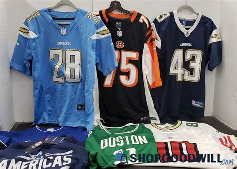 Lot Of 8 Assorted Sports Apparel Feat Nike X Nfl Jerseys Fanatics