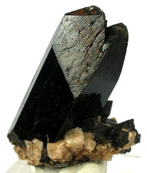 Mineralatlas Lexikon - Bildanzeige - Ägirin