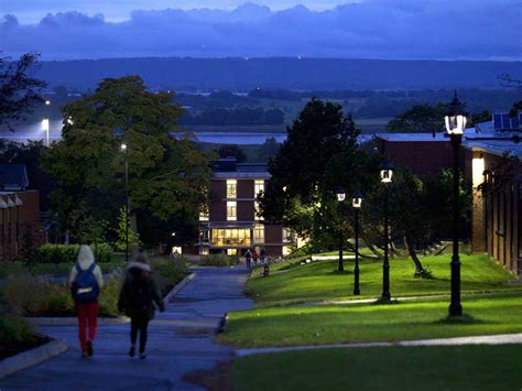 Community Acadia University Virtual Tour