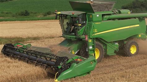 Vid O D Mo Moissonneuse Batteuse John Deere T I Youtube