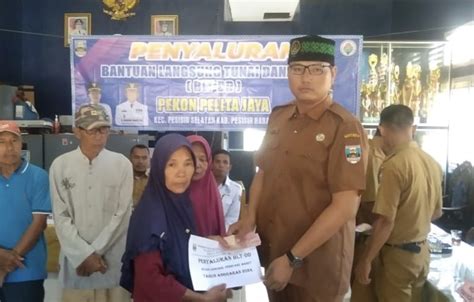 Pemerintah Pekon Pelita Jaya Membagian Blt Dd Peratin Berpesan