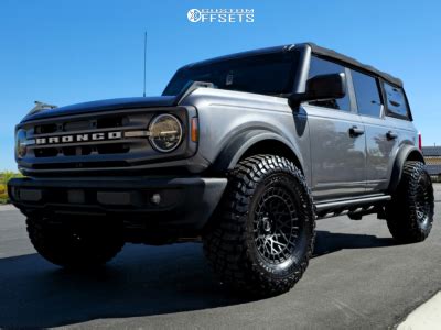 Ford Bronco Wheel Offset Aggressive Outside Fender Stock