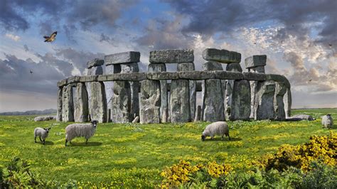 Museopics On Linkedin Museopics Stonehenge Photo Reconstruction How