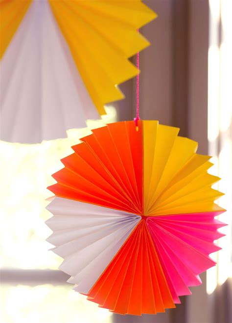 Diy Paper Fan Medallions Via Kincommunity