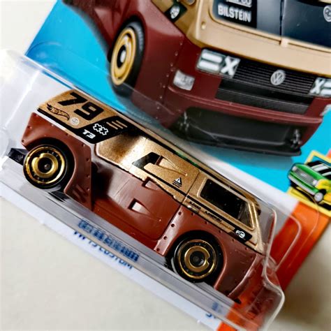 Hot Wheels Case Q Vw T Custom Hobbies Toys Toys Games On Carousell