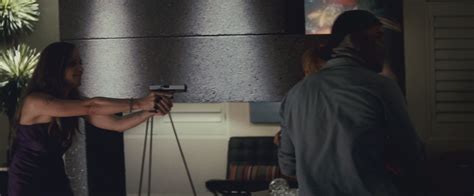 Jordana Spiro nude pics página 1