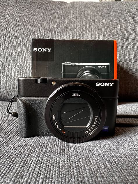 Sony Rx100 M3 Photography Cameras On Carousell