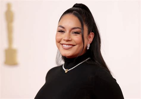 Vanessa Hudgens Announces Pregnancy With Baby Bump Debut at Oscars