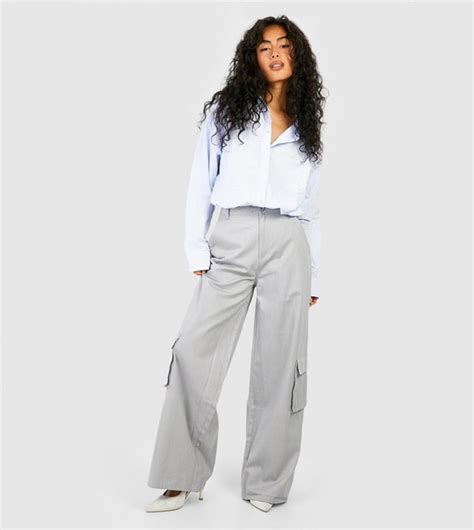 Buy Boohoo Relaxed Fit Twill Cargo Wide Leg Trousers In Grey