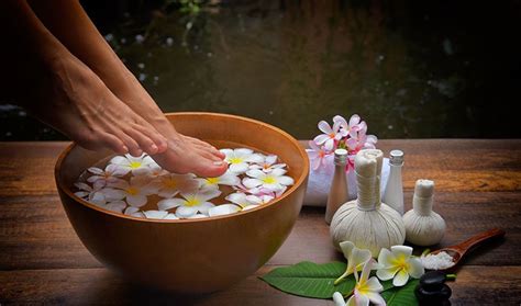 Sal para los pies ásperos Trucos de salud caseros Tratamientos de