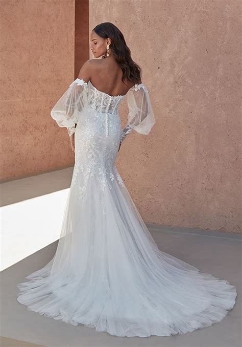 Amberly Flared Cut Fit N Flare Wedding Dress By Adore By Justin