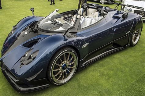 Pagani Zonda HP Barchetta Unveiled At Pebble Beach