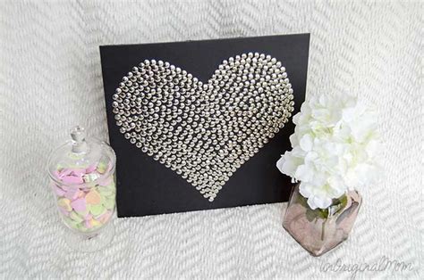 Thumbtack Heart Art - unOriginal Mom