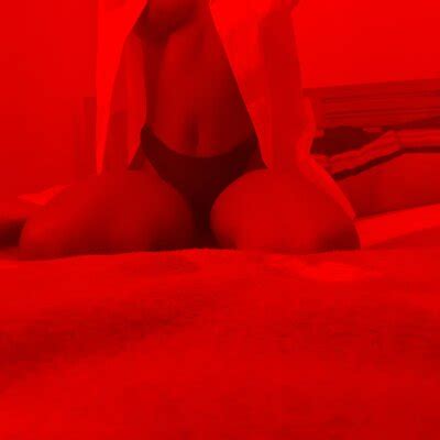 Ginna Stripchat Webcam Model Profile Free Live Sex Show Cam4Joy