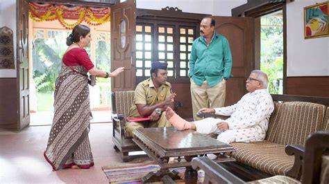 Watch Aai Ani Baba Retire Hot Aahet Episode 77 On JioHotstar