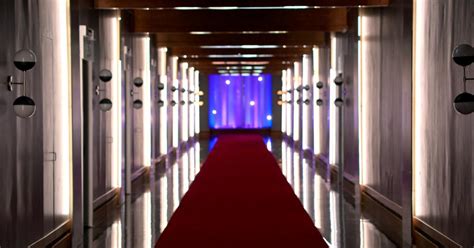 Do Love Is Blind Contestants Get Paid? Point on Contention