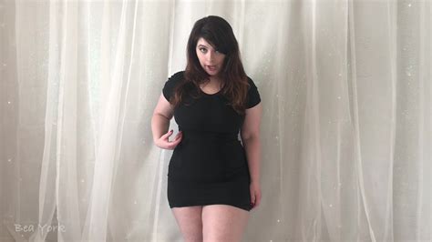 Bea York Iwantclips Store