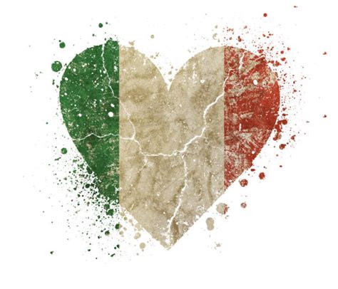 Italian Flag Heart Shape Stock Photos, Pictures & Royalty-Free Images - iStock