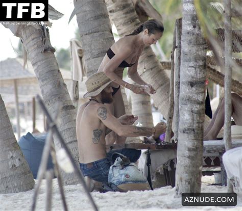 Stacy Keibler Sexy Seen Wearing A Bikini At The Beach In Tulum AZNude