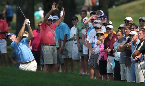 Jim Furyk Carries Two Shot Lead Into Third Round At Wgc Bridgestone