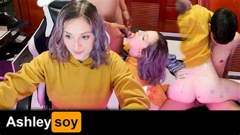 Streamer De Twich Se Le Olvida Apagar Directo Y Es Vista Follando Free Porn Videos Youporn