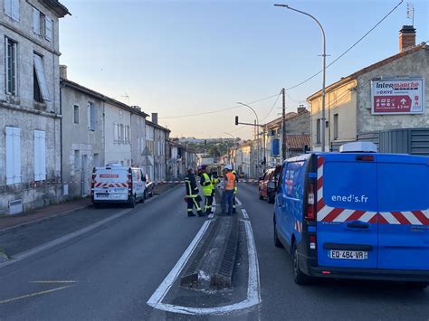 Gond Pontouvre une fuite de gaz route de Paris la rue bloquée