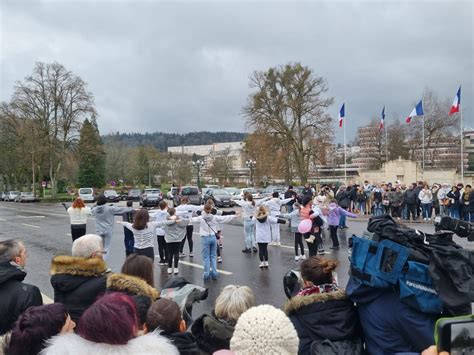 Épinal « Protégez Vos Enfants Message Plein Démotion De La Mère