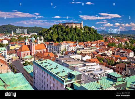 Das Zentrum Der Hauptstadt Fotos Und Bildmaterial In Hoher Aufl Sung