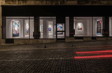 Trotoar galerija