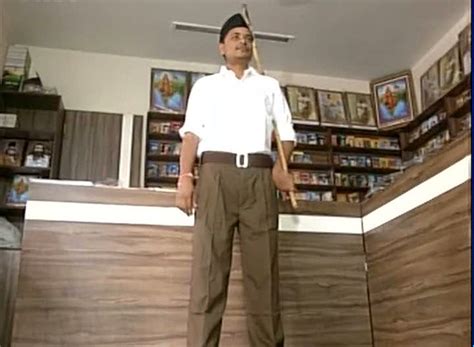 RSS begins sale of new uniform at Rs 250 a piece | India News - The ...