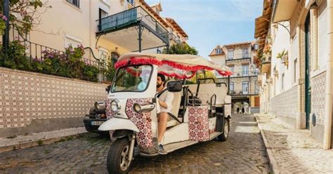 Lisbona Tour Gastronomico Di Ore In Tuk Tuk Con Degustazione Di Vini