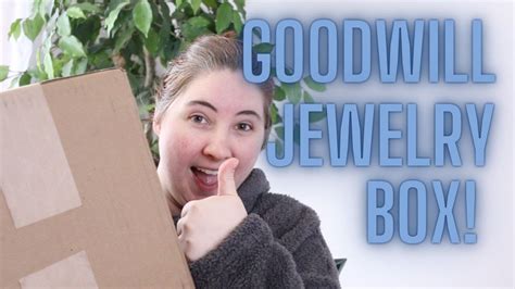 Goodwill Blue Box Unboxing 70 Worth Of GOLD Jewelry Vintage From