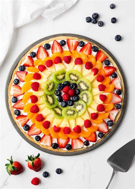 Easy Fruit Pizza Recipe Made In 20 Minutes I Heart Naptime