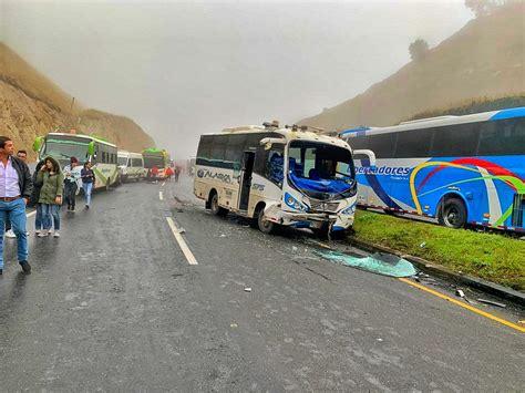 11 Personas Heridas Por Accidente En La Vía Tunja Bogotá Rcn Radio