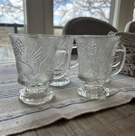 Vintage Indiana Set Of 4 Pine Cone Glass Mugs Perfect For Coffee Or