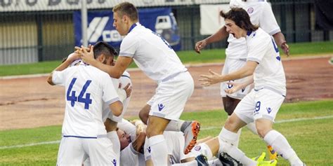 Hajduk Protiv Osijeka Na Poljudu Od Sat Hnk Hajduk Split