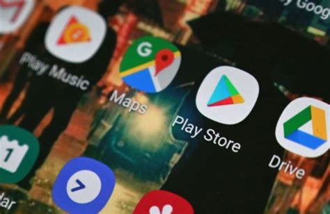 Google Play Store da ilginç bir hata keşfedildi Google Play Store arama