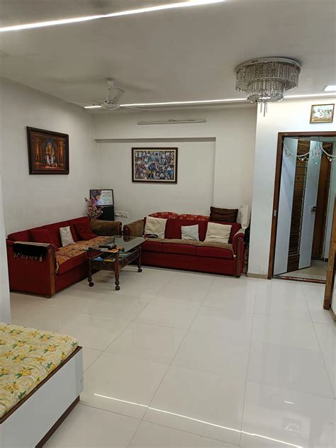 Available 2 Bhk Furnished Flat For Sale In Borivali West