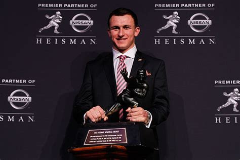 Johnny Manziel Becomes First Freshman To Win Heisman Trophy Tsm