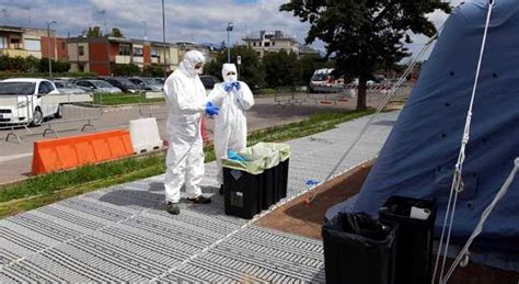Coronavirus Nuovi Contagi In Provincia Di Latina Allarme Della Asl Allentato Il Rispetto