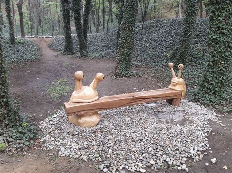 Romanian Artist Uses A Chainsaw To Turn Trees Into Sculptures And The