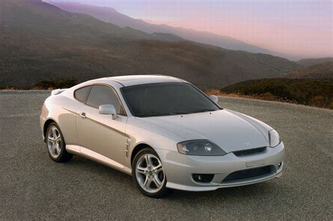 2005 Hyundai Tiburon Pictures History Value Research News