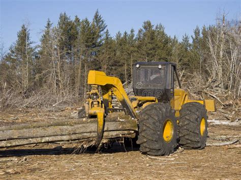 Log Skidder stock photo. Image of bolts, pine, aspen - 29038658