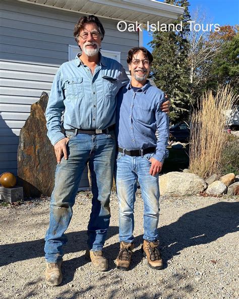 “Marty, I think you better come take a look at this…” : r/OakIsland