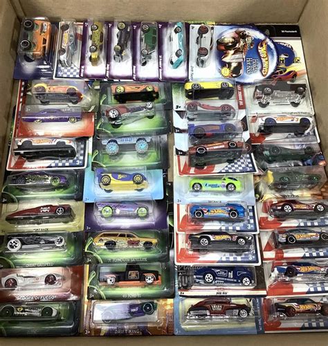 Lot 40 NIP Cars Hot Wheels Toy Cars