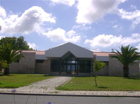 Biblioteca Municipal De Caldas Da Rainha Caldas Da Rainha All About